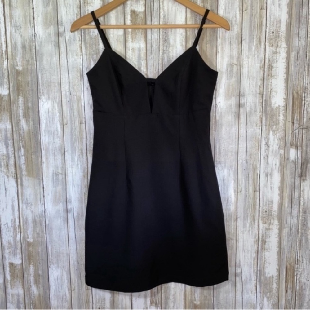 NWT Lulus Sultry Moments Little Black Dress XS Bodycon Spaghetti Strap Cutout - Picture 2 of 9